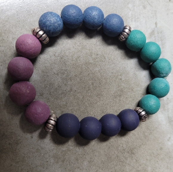 Handmade beaded bracelets - Picture 3 of 16